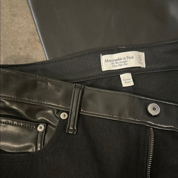 Abercrombie & Fitch Black Jeans with Leather Details - Picture 3 of 4